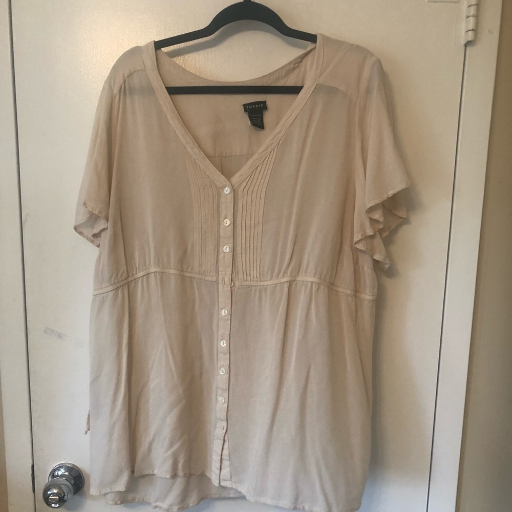 Plus size cream top